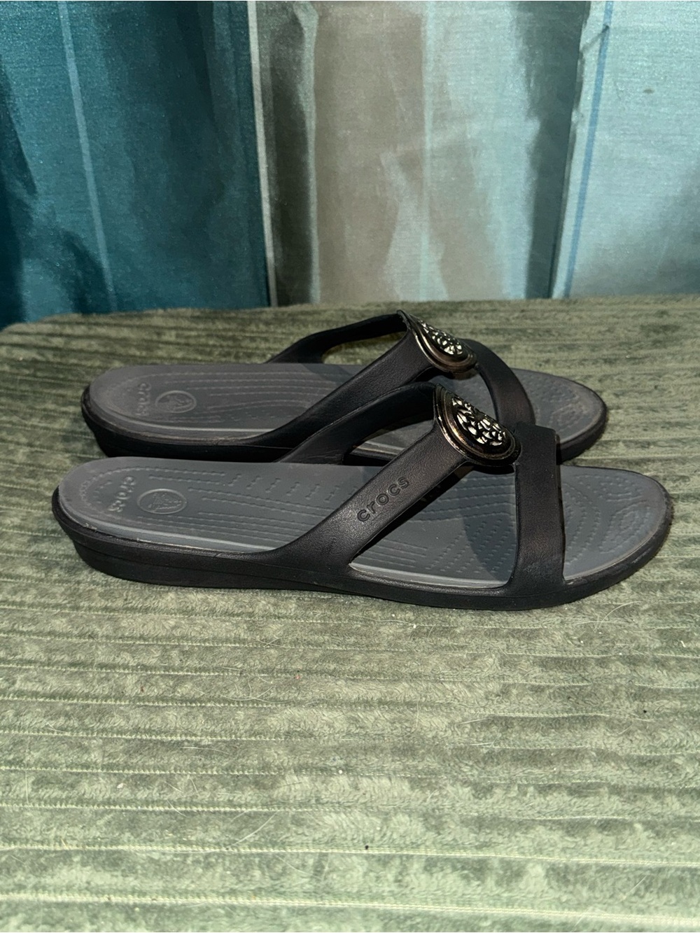 CROCS Women's Black Slip-On Beaded Thong Sandals